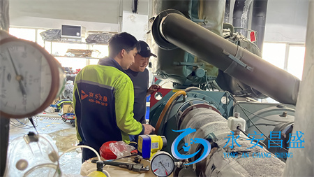 中央空調(diào)專業(yè)清洗服務指南 正規(guī)流程選擇與常見誤區(qū)避坑